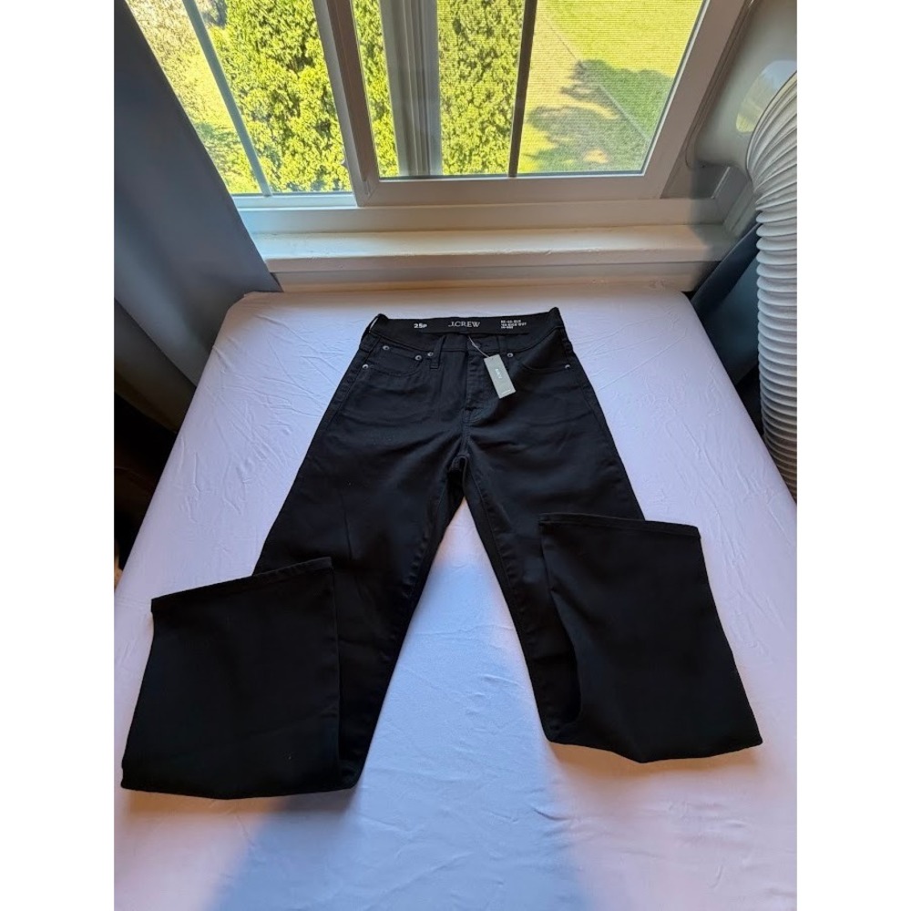 NWT Women's J.Crew 03 Kick Out Crop Jeans Black High Rise Petite 25P CC529